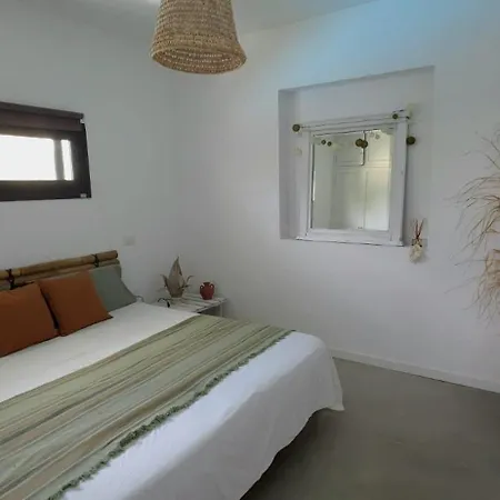 Villa Oasis Charming Oasis With Pool And Garden In *