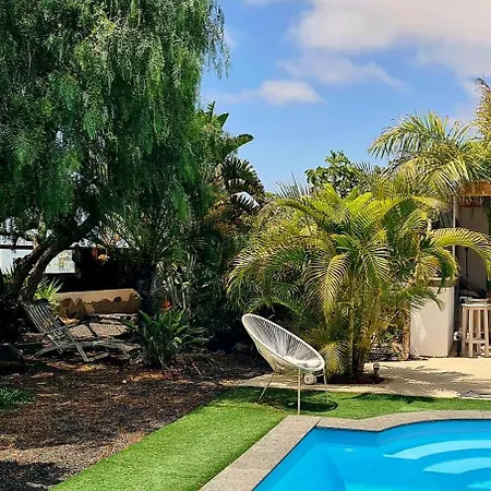 Villa Oasis Charming Oasis With Pool And Garden In *
